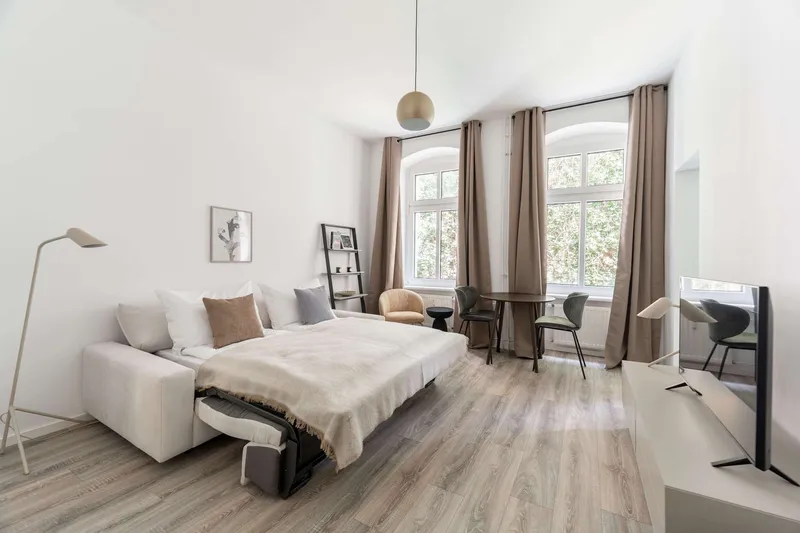 Stilvolle 1 - Zimmer Wohnung in Neukölln - voll möbliert — photo 1